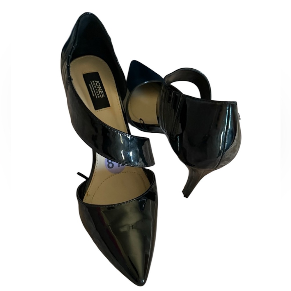 Jones New York Signature Colette Women’s Cross Strap Black Patent Leather Heels